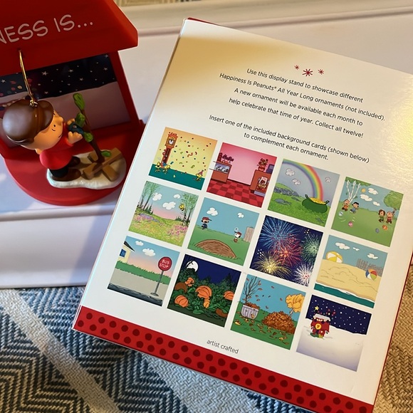 *Peanuts 12 Months of Fun* Collection - Picture 11 of 14